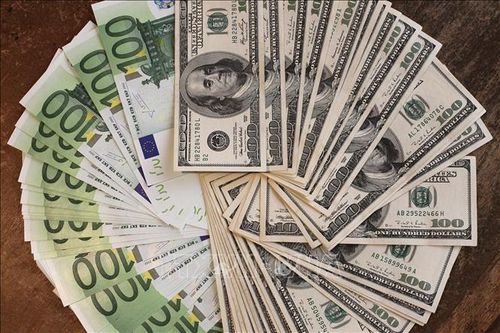Đồng Euro chao đảo, báo hiệu bất ổn thị trường toàn cầu