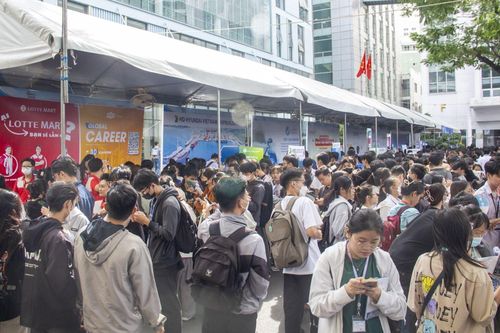TP Hồ Chí Minh: 7.000 việc làm chờ lao động dịp cuối năm