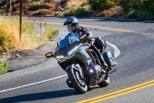 Honda Việt Nam triệu hồi thay thế bu lông xiết bánh răng truyền động sơ cấp cho mẫu xe Goldwing 1800