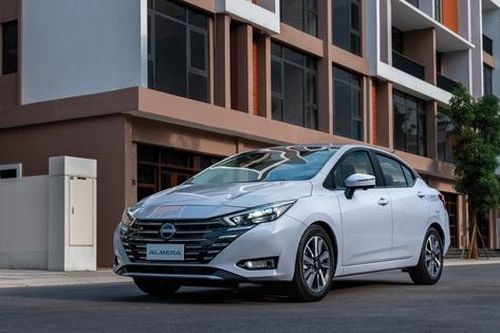 Nissan Almera mới ra mắt, giá từ 489 triệu đồng