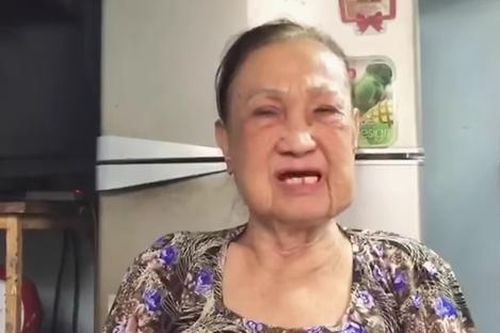 Nữ nghệ sĩ Việt nổi tiếng một thời nay mắc nhiều bệnh, phải đóng bỉm, sinh hoạt tại chỗ