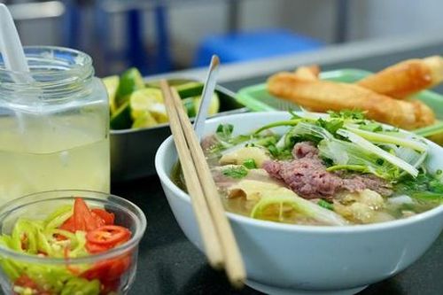 Phở Hà Nội - Gần 1 thế kỷ chắt lọc tinh hoa ẩm thực Hà thành