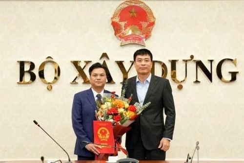 Nhân sự 27/11: Bộ Xây dựng bổ nhiệm Chánh văn phòng; Hòa Bình, Hà Giang điều động cán bộ chủ chốt