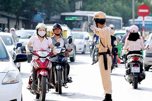 Cần dạy kiến thức và kỹ năng lái xe cho học sinh