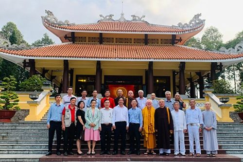 Đoàn công tác tỉnh Khánh Hòa trao đổi kinh nghiệm về công tác tôn giáo tại An Giang