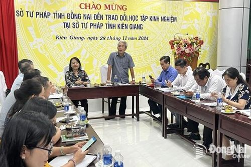 Trao đổi kinh nghiệm tuyên truyền, phổ biến pháp luật cho đồng bào dân tộc thiểu số