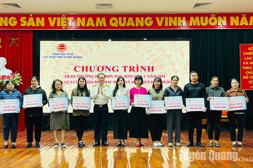 Cục thuế tỉnh trao thưởng chương trình Hóa đơn may mắn