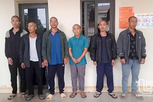 Phú Bình: Bắt quả tang nhóm đối tượng có hành vi đánh bạc bằng hình thức 'xóc đĩa'