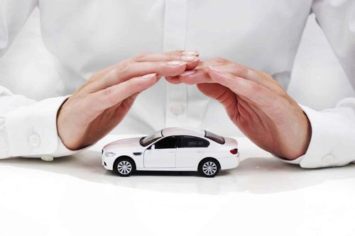 Mua xe ô tô thường được hãng bảo hành những gì?