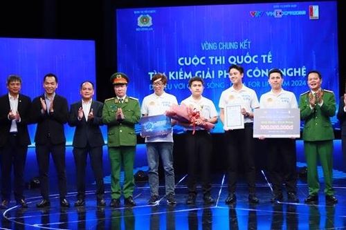 Trao giải cuộc thi quốc tế Dữ liệu với cuộc sống - Data for life 2024