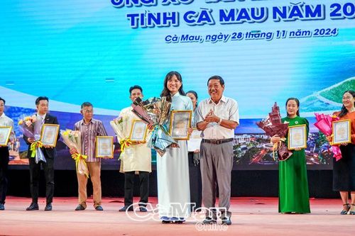 Liên quân Hoàng Hổ - Cánh Buồm – ICOGroup đoạt giải Nhất Hội thi ứng xử văn minh du lịch tỉnh Cà Mau