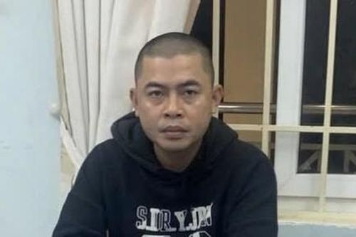 Bắt đối tượng cạy cốp xe lấy trộm tiền và vàng trong đám cưới