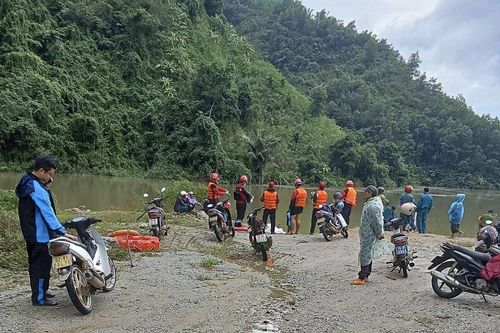 Tìm thấy thi thể cháu bé 2 tuổi sau 1 tuần mất tích