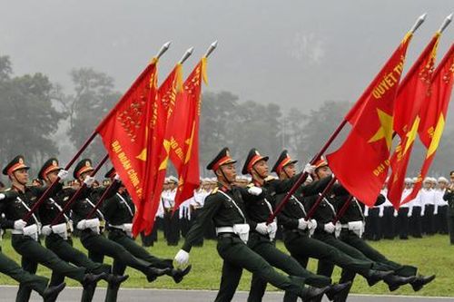Tăng tuổi phục vụ tại ngũ của sĩ quan quân đội từ tháng 12-2024