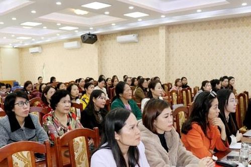Ứng dụng AI và thiết kế công nghệ hỗ trợ phụ nữ Thủ đô khởi nghiệp