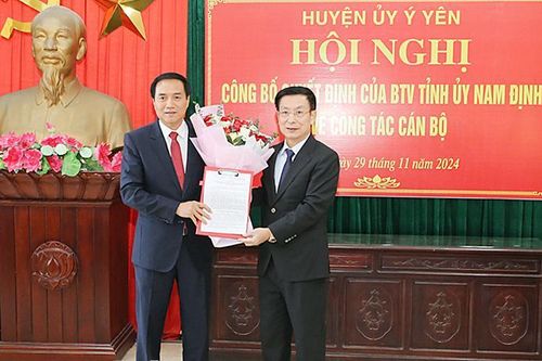 Nam Định: ông Nguyễn Hùng Mạnh làm Bí thư Huyện ủy Ý Yên