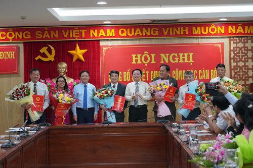 Bổ nhiệm, chỉ định Giám đốc Sở, Bí thư Huyện ủy, Phó Trưởng Ban, Phó Giám đốc Sở,...