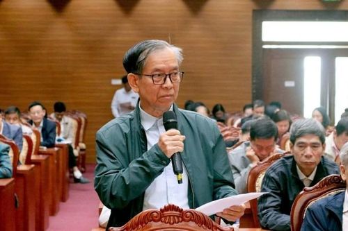 Cử tri quận Bắc Từ Liêm kiến nghị thành phố sớm có phương án cải tạo, nâng cấp một số tuyến phố