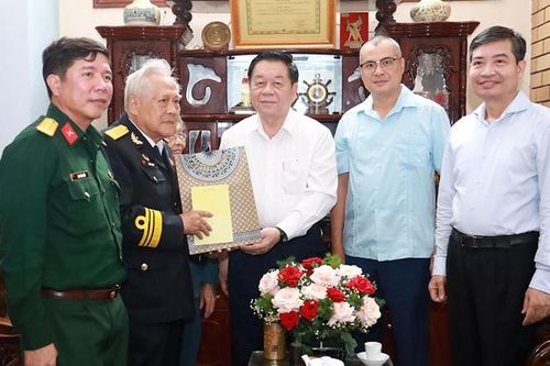 Bến Vũng Rô và những chuyến tàu Không số lịch sử