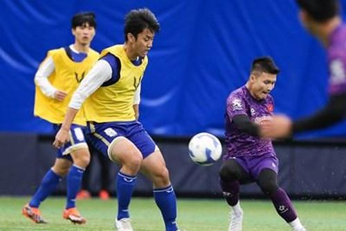 Quang Hải lập công, đội tuyển Việt Nam thắng đội K-League 1