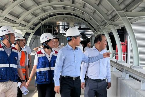 43,3 tỷ đồng hỗ trợ giá vé hành khách đi xe buýt và metro