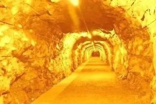 Mỏ vàng 70 nghìn tỷ phát hiện sát Việt Nam khủng cỡ nào?