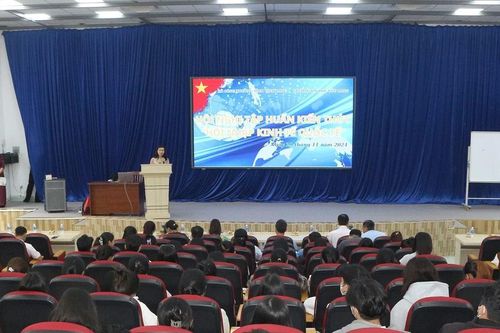 Trường ĐH Cửu Long tăng cường kiến thức hội nhập kinh tế quốc tế