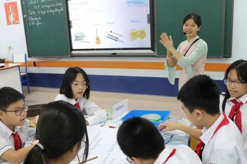 Sửa đổi quy định về xây dựng, chỉnh sửa chương trình giáo dục phổ thông