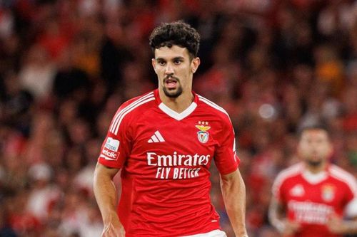 Huấn luyện viên Man United nhắm hậu vệ của Benfica