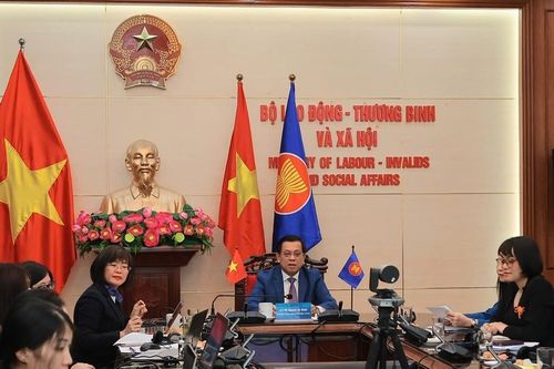 AMMW 5: Tiếp cận nhiều khía cạnh để thúc đẩy bình đẳng giới cho phụ nữ trong khu vực