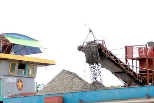 Nam Định hủy quyết định trúng đấu giá mỏ cát trên sông Hồng