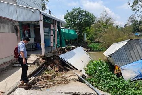 Đồng bằng sông Cửu Long có 168 điểm sạt lở đặc biệt nguy hiểm