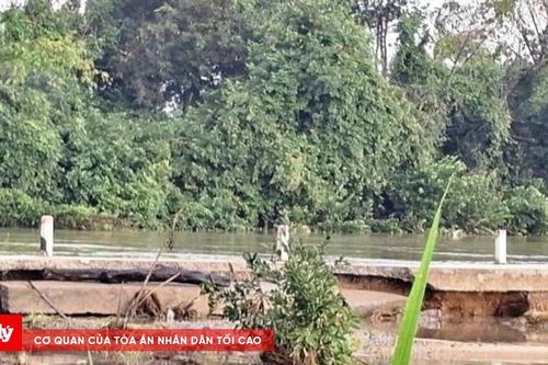 Quảng Ngãi: Địa phương thứ 2 đề nghị công bố tình huống khẩn cấp về sạt lở do mưa lũ