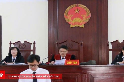 Chủ thầu tạm ứng lương cho công nhân mua ma túy