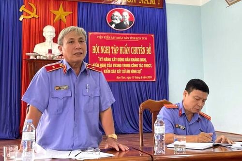 Lấy ý kiến đối với cá nhân được đề nghị tặng thưởng Huân chương Lao động hạng Nhì