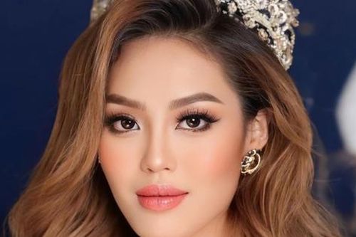 Á hậu Vũ Xuân Mai: Bản sao hoàn hảo của Hoa hậu Vũ Ngọc Anh