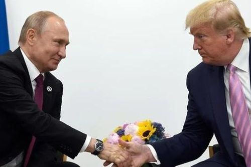 Tổng thống Putin cảnh báo ông Trump về nguy cơ bị ám sát
