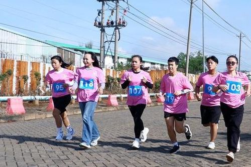 Giải pháp nâng cao hiệu quả phong trào thi đua 'Giỏi việc nước, đảm việc nhà'