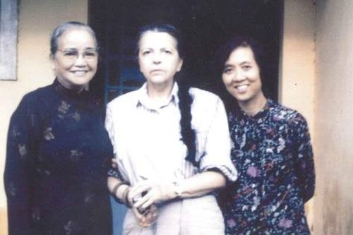 Cuộc gặp gỡ cuối cùng của Nữ tướng Nguyễn Thị Định với nhà báo Madeleine Riffaud