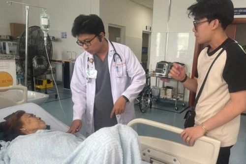 Vụ hơn 300 người ngộ độc nghi do bánh mì ở Vũng Tàu: Một nạn nhân tử vong