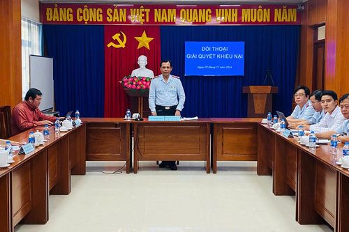 Đối thoại giải quyết khiếu nại của công dân ở TX. Tịnh Biên