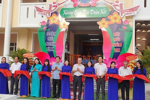 Ra mắt 'Không gian đại đoàn kết'