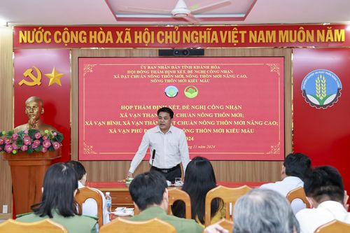 Đề nghị tỉnh công nhận xã nông thôn mới kiểu mẫu đầu tiên