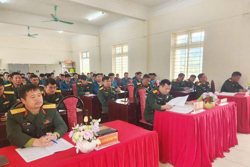 Bế mạc lớp tập huấn cán bộ dân quân tự vệ năm 2025