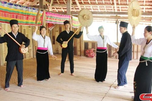 Dấu ấn văn hóa dân tộc Thái trong phát triển du lịch Sơn La