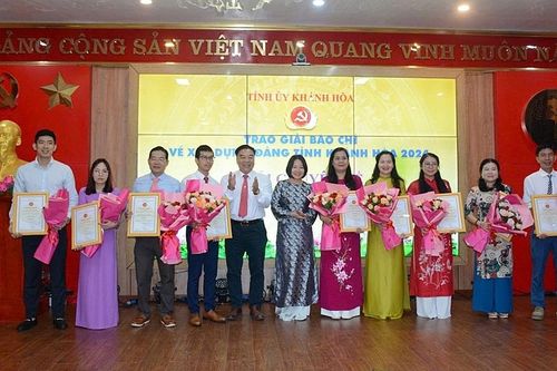 Báo Xây dựng đạt giải Chuyên đề Giải báo chí về xây dựng Đảng tỉnh Khánh Hòa lần thứ IV năm 2024