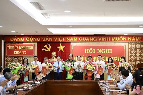 Bình Định: Bổ nhiệm, điều động nhiều vị trí lãnh đạo chủ chốt