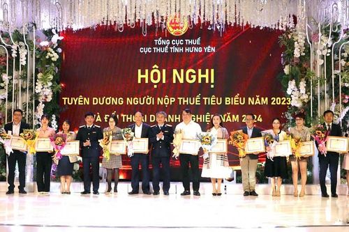 Hưng Yên tuyên dương 152 người nộp thuế tiêu biểu
