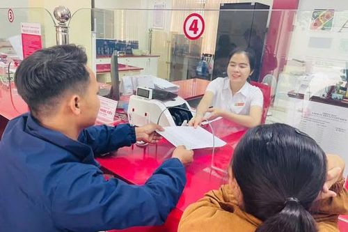 Giao dịch viên Agribank Sơn Hà ngăn chặn vụ lừa đảo chiếm đoạt tài sản