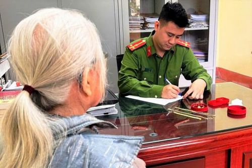 Công an phường phối hợp ngăn chặn kịp thời vụ giả danh cán bộ Cục ma túy lừa đảo
